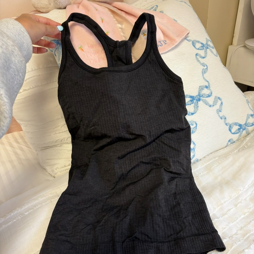 Lululemon Black Ribbed Women's Tank Top
